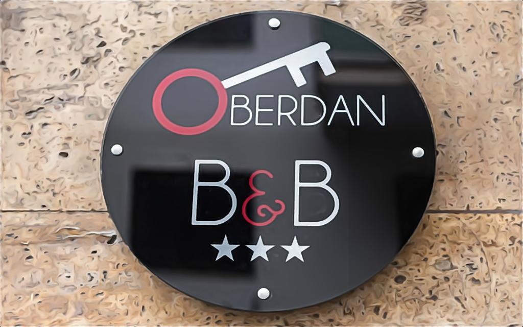Couette-café Oberdan 3*