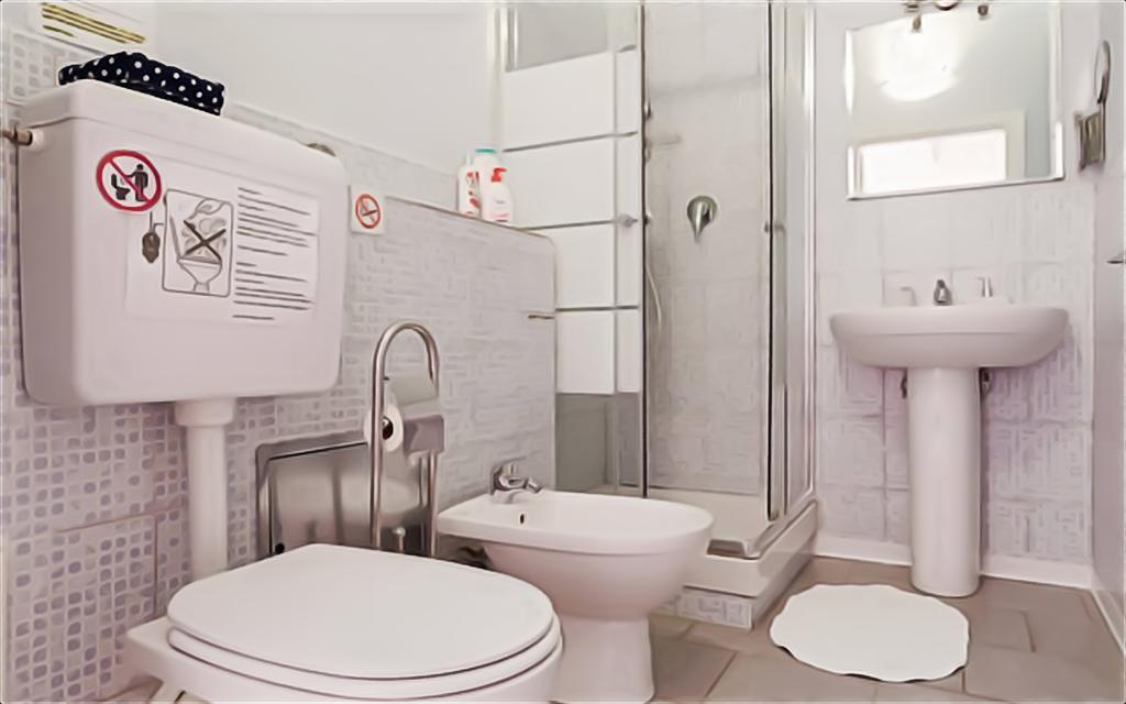 Couette-café Oberdan 3*